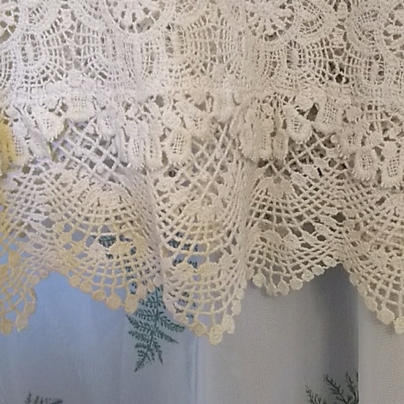 Crochet tank - Picture 3 of 4